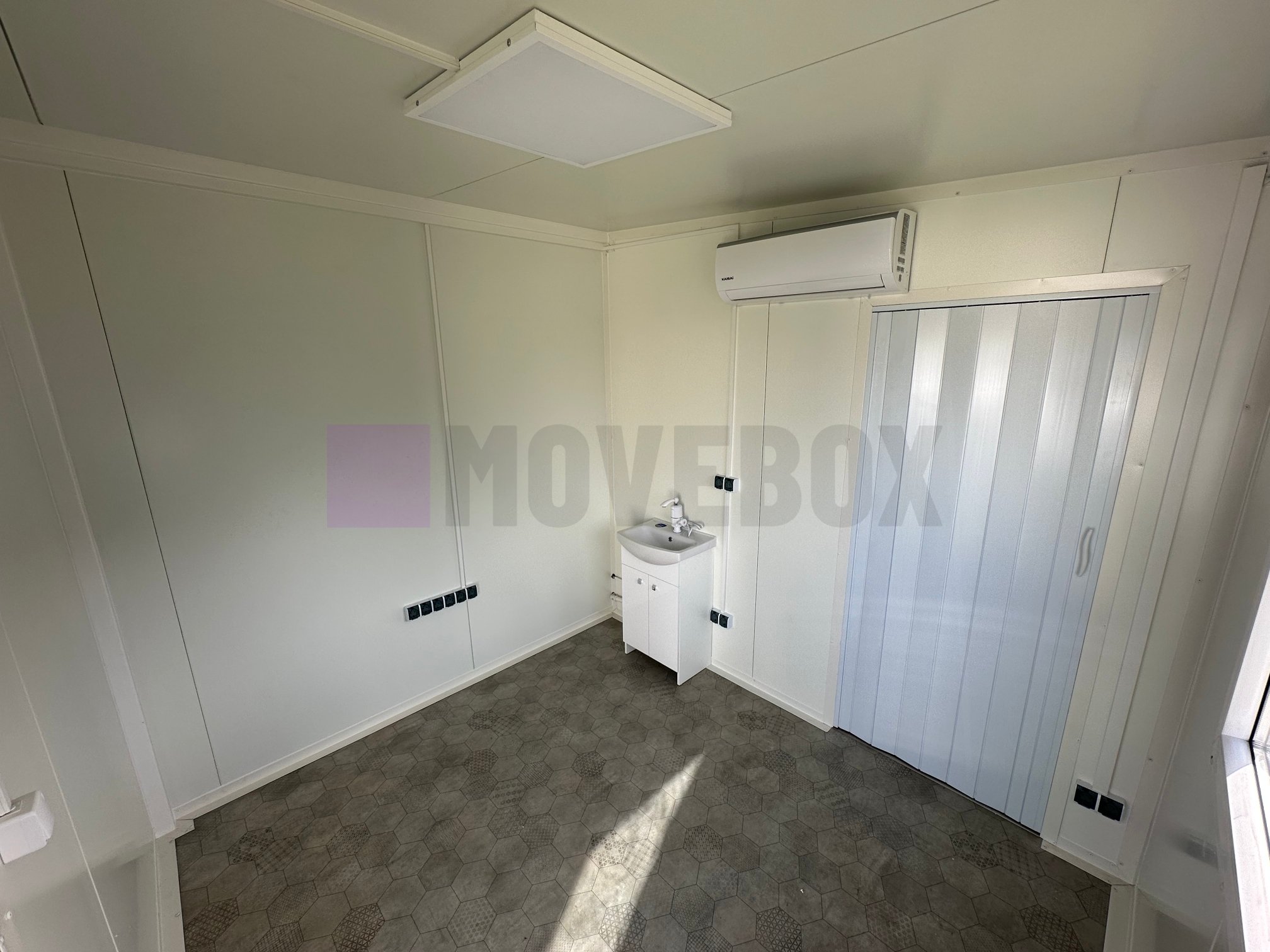 Container MOVEBOX 81