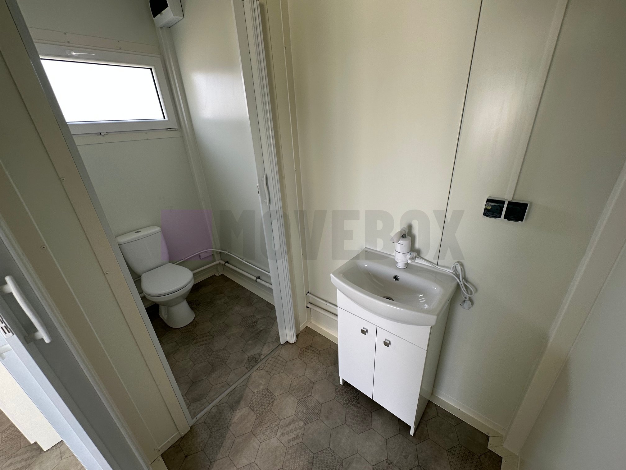 Container MOVEBOX 81