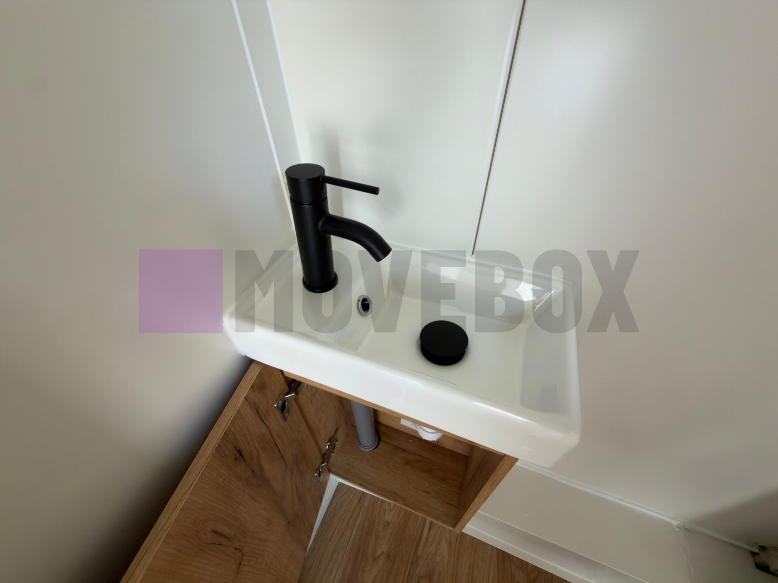MOVEBOX Container 107
